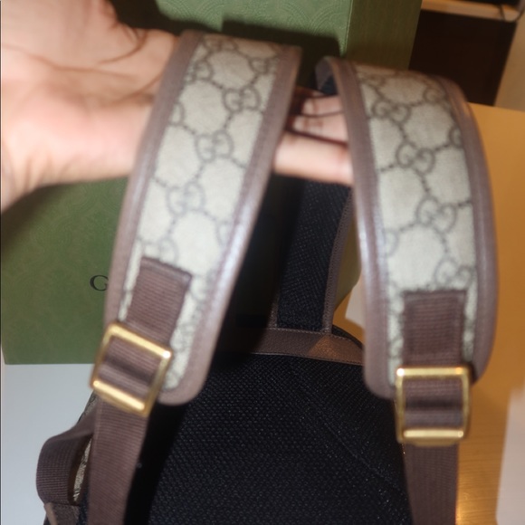 GUCCI X DISNEY GG SUPREME DONALD DUCK BACKPACK - Picture 7 of 13